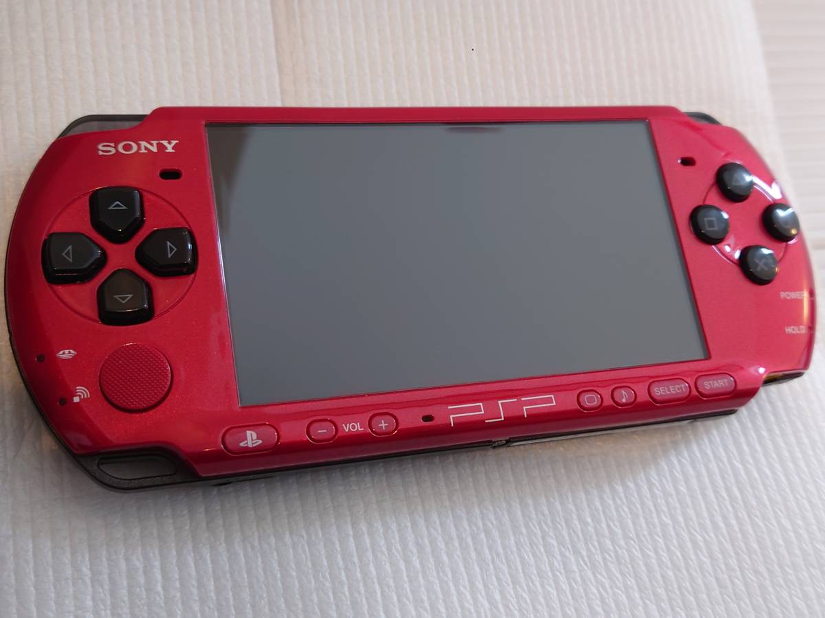 ☆新品同様☆ PSP - 3000 希少色 レッドブラック SONY 美品 メモリースティック付 本体 red black × 新品 未使用 _画像3