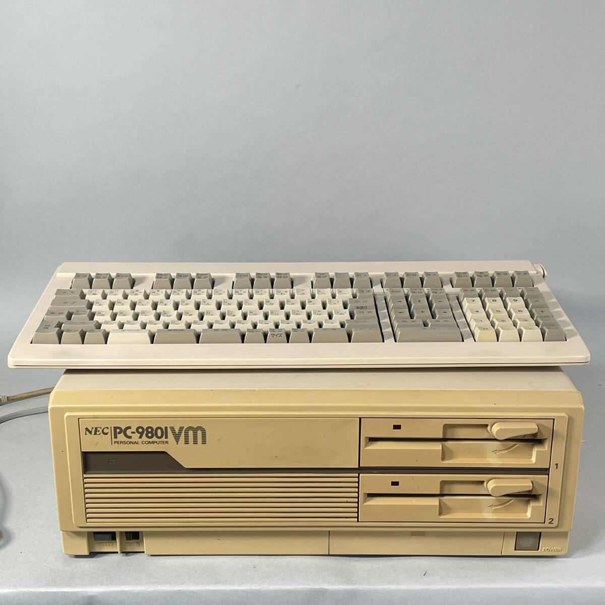 Yahoo!オークション - NEC PC-9801 VM 本体 キーボード 通電確認 Yahoo!オークション - NEC PC-9801 VM 本体 キーボード 通電確認