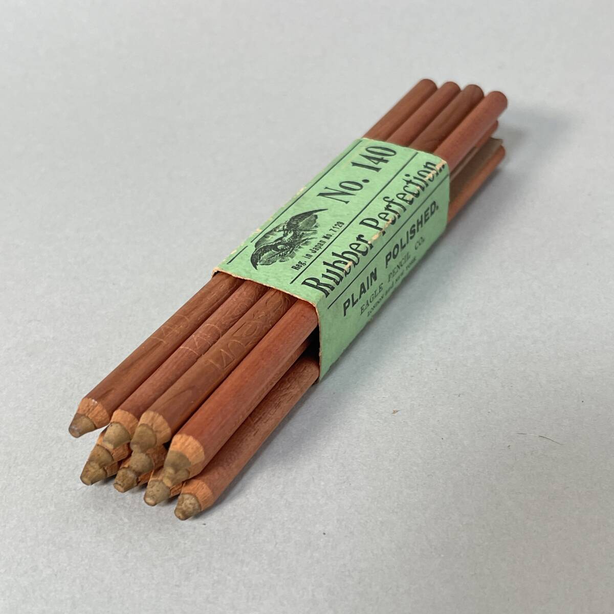 古い未使用の鉛筆 26本 EAGLE PENCIL イーグルペンシル イギリス製 2B 4Bなど New York ビンテージ アンティーク 古道具 B3の画像2