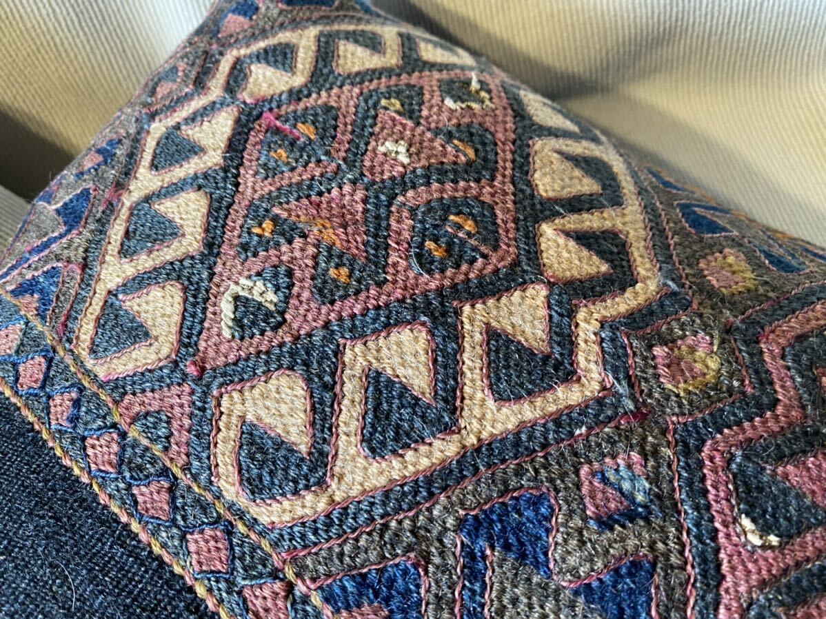 大変貴重8万以上のチュヴァル使用シム糸入り100年以上前に織られたトルコ有名産地マラティヤシナンルチュヴァル使用クッションカバー破格の画像3