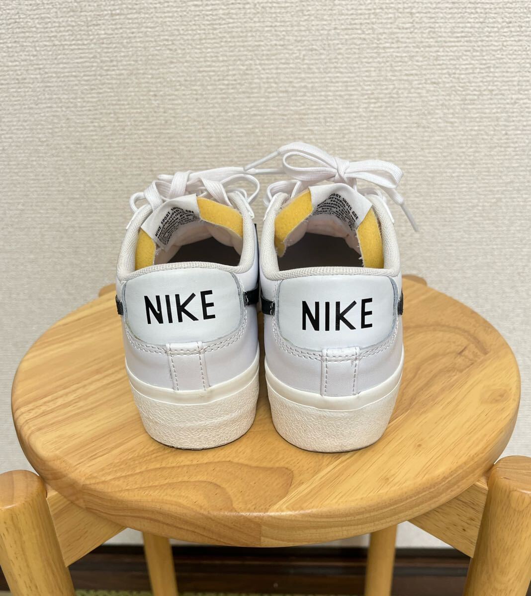 ◆NIKE／ABC mart購入／12,000円ヒールアップスニーカー／23／白／飾り取外し可_画像4