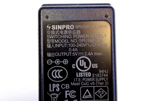 SINPRO　ACアダプター　SPU16B-102/5V 2.4A◆外径約4.0mm 内径約1.5mm　SINPROAC5V07Y_画像2