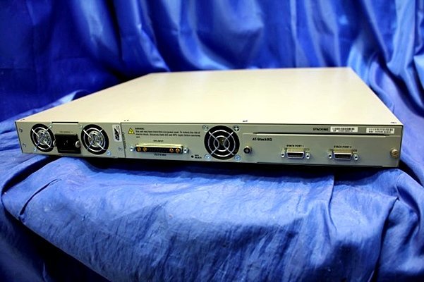 5台入荷　アライドテレシス/　ギガビットイーサネットスイッチ　★CentreCOM AT-x610-TS/X★ 44324Y_画像2