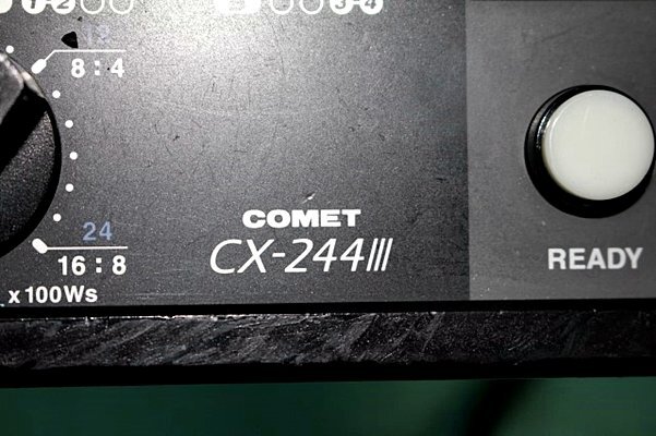 神神 034 コメット COMET ストロボヘッド CX-25ⅢH(2500W)×2&CX-244Ⅲ ストロボ ジェネレーター 電源+ポータブルスタンド*2台+ケース一_画像6