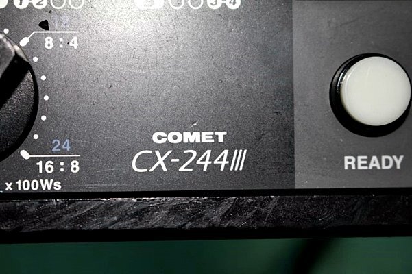 神神 035 コメット COMET ストロボヘッド CX-25ⅢH(2500W)×2&CX-244Ⅲ ストロボ ジェネレーター 電源+ポータブルスタンド*2台+ケース一の画像6