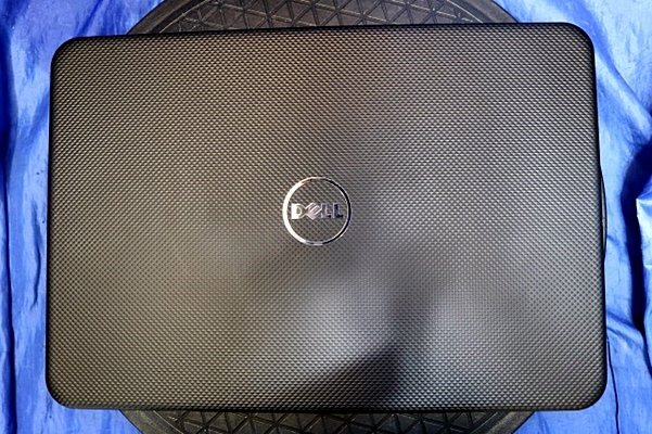 DELL Vostro 2521 ノートPC Celeron 1017U 1.6GHz /320GB/2GB　　49995Y_画像3