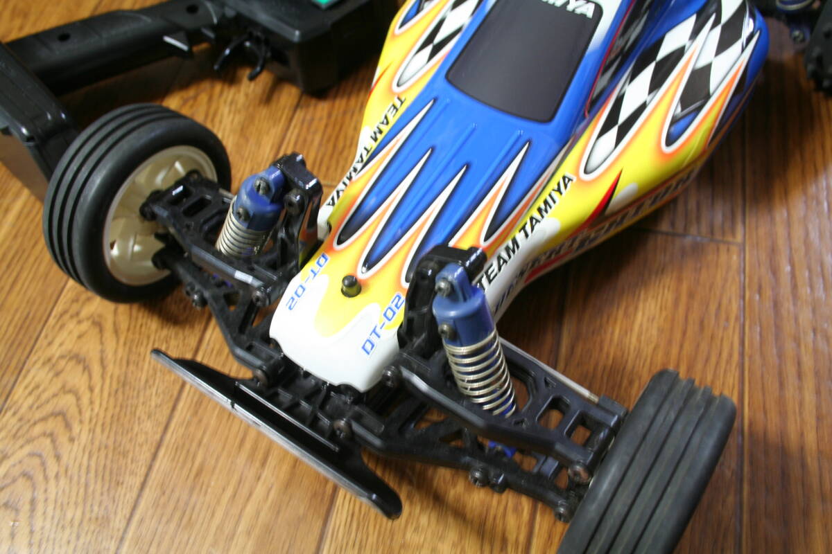 TAMIYA DT-02 未走行シャーシ 中古OPパーツ付き (タミヤ サンド TAMIYA DT-02 未走行シャーシ 中古OPパーツ付き (タミヤ サンド