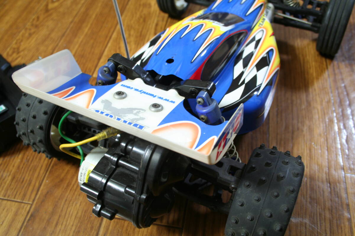  タミヤ TAMIYA 1/10 DESERT GATOR デザートゲイター DT-02 バギー 本体 プロポ　走行用バッテリーと単三電池8本で走行可能_画像4