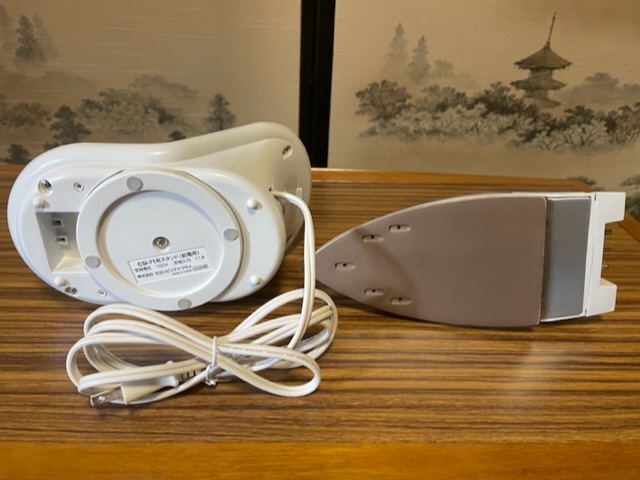 HITACHI 日立 VEGEE CSI-71 コードレス スチームアイロン　_画像3