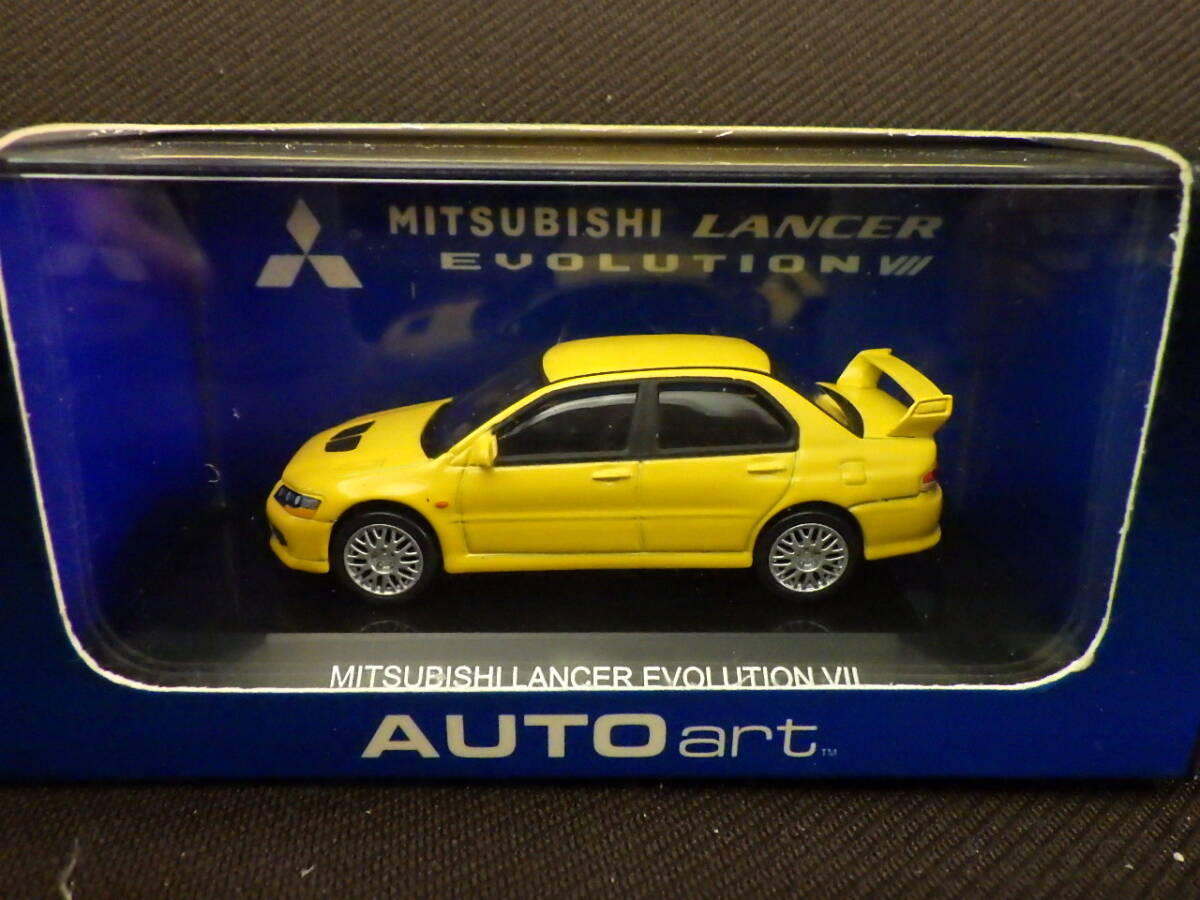 AUTO art オートアート ダイキャストミニカー 三菱ランサーエボリューション07 LANCER EVO STREET（イエロー）の画像1