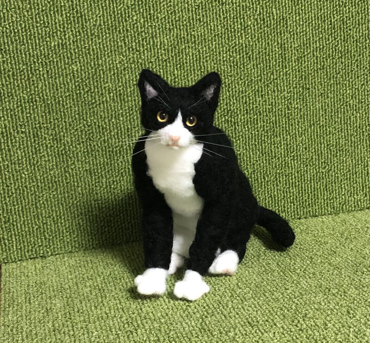 ハチワレ猫　黒白猫　猫　羊毛フェルト ハンドメイド _画像4