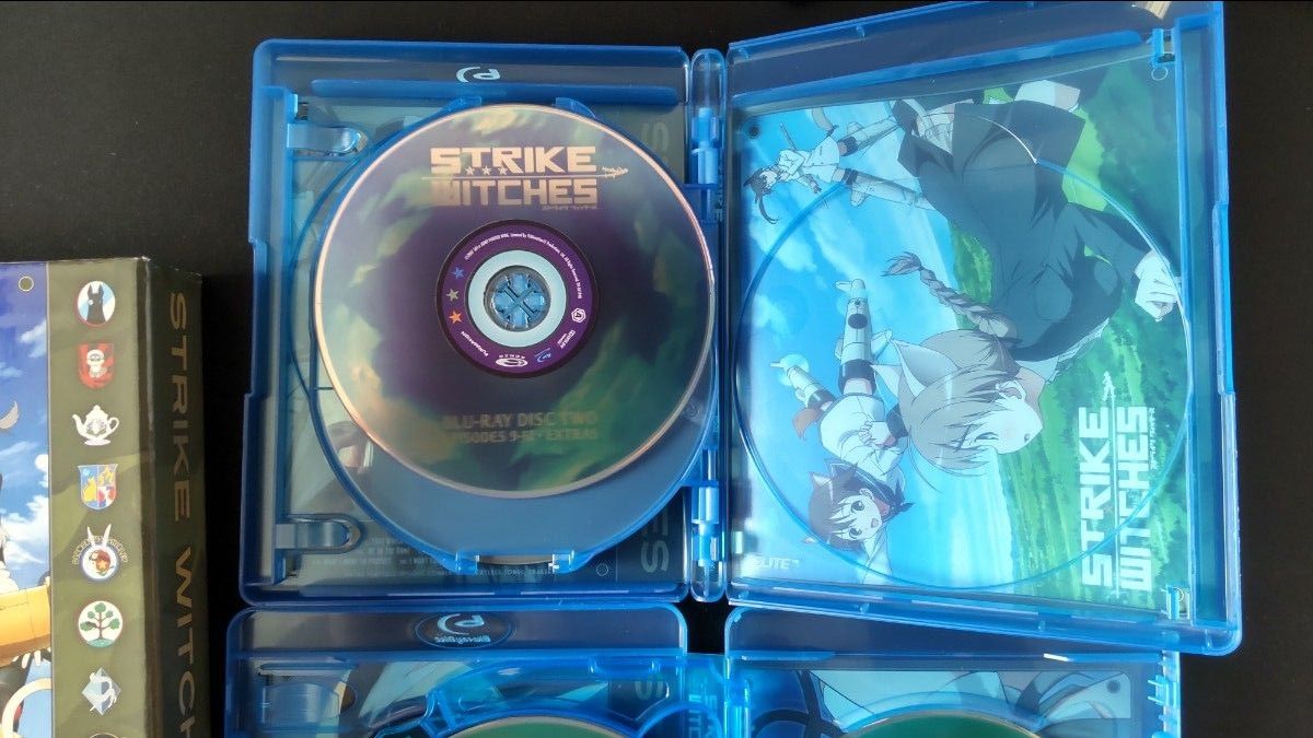 ストライクウィッチーズ（Strike Witches）Season 1,2 Blu-ray/DVD