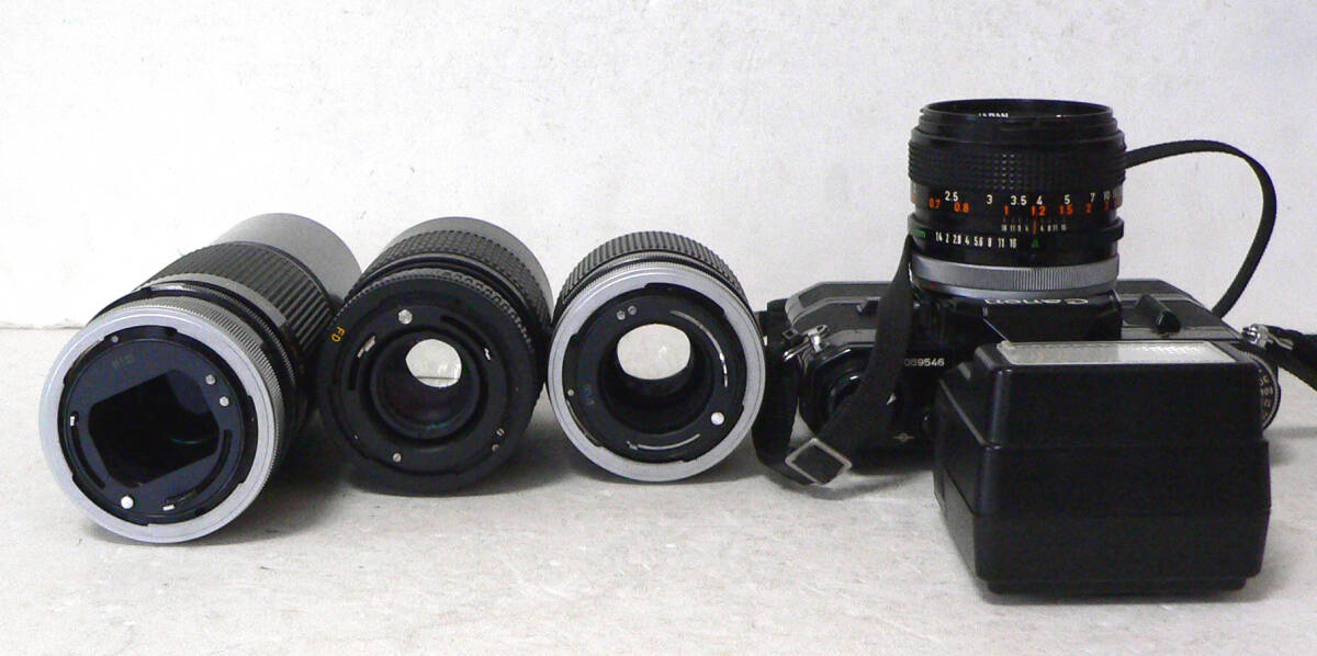  ★ ジャンク品 / CANON AE-1 + FD 50mm 1:1.4 SSC、他レンズ-3本 (CANON、OSAWA) 、ワインダー、ストロボ ★の画像4