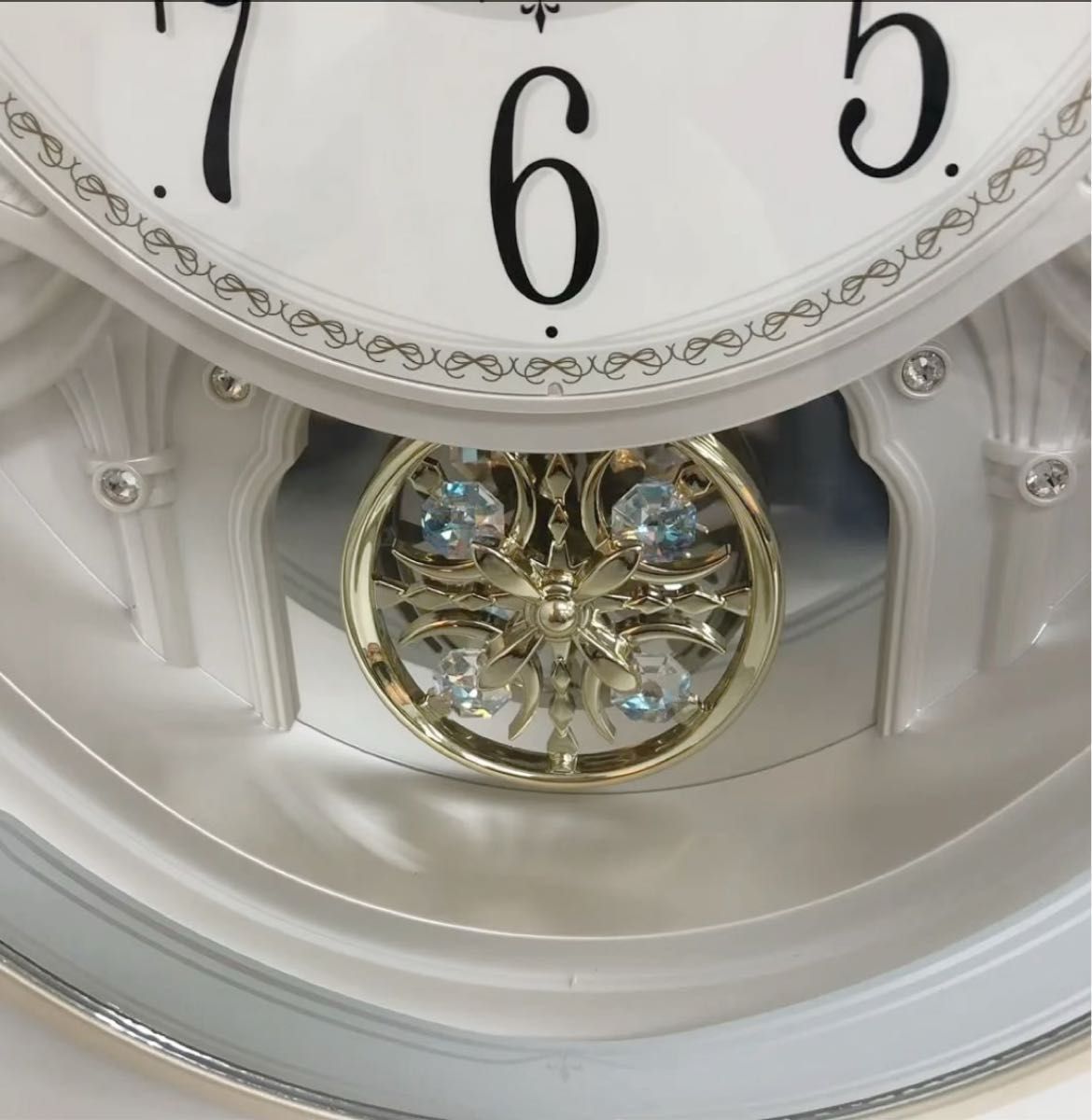 SEIKO セイコー　電波時計　ウェーブシンフォニー　メロディ　からくり時計　掛時計　白パール色　AM258W