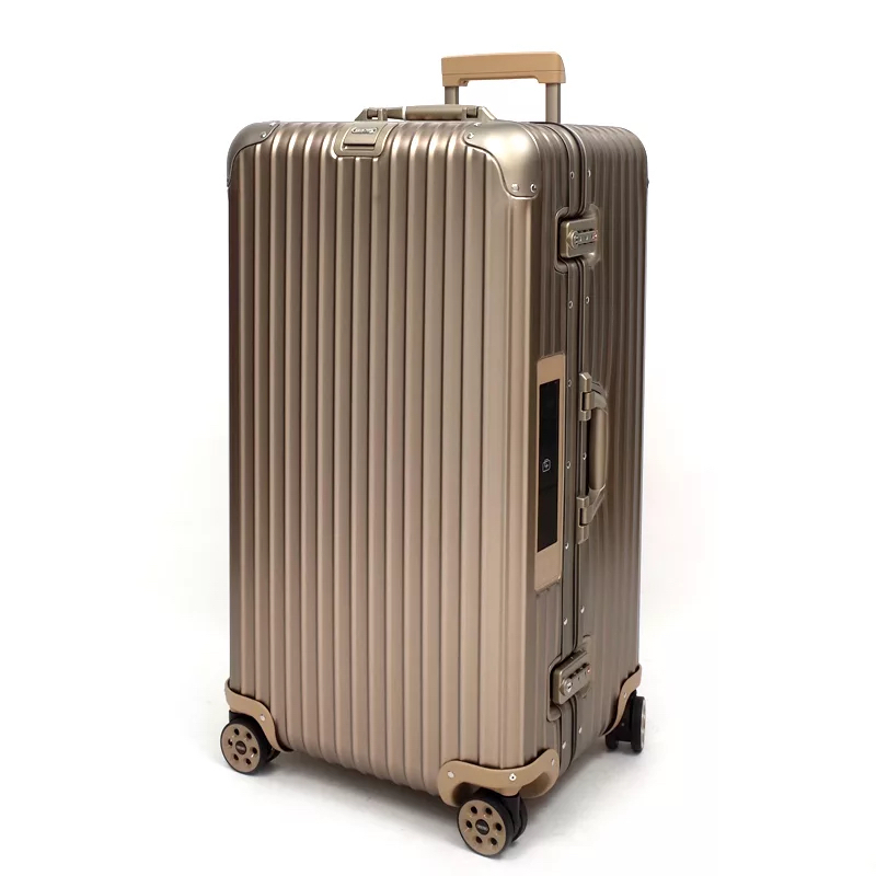 ★ 希少 トランク! 未使用! RIMOWA TOPAS TITANIUM リモワ トパーズ チタニウム 電子タグ 923.80.03.5 100リットル スポーツ 最大サイズ ☆の画像1