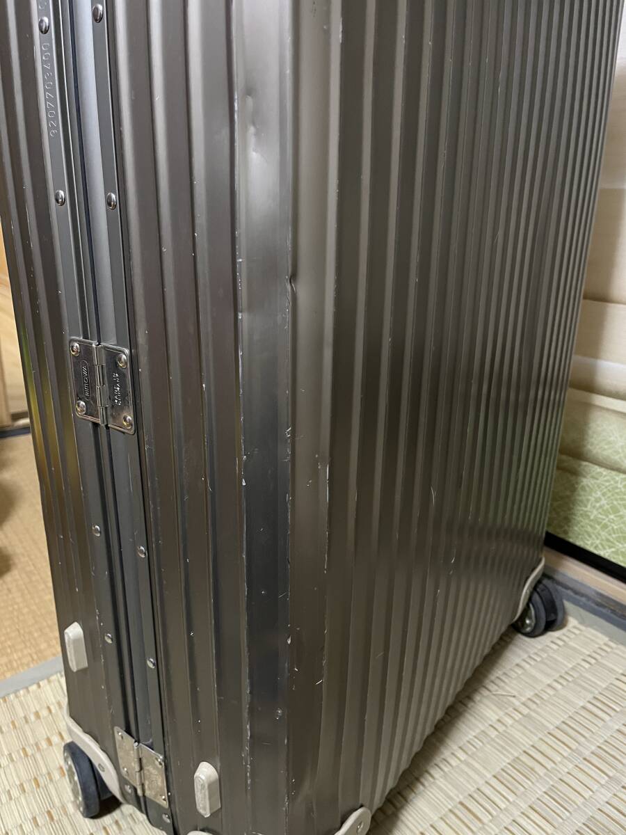 ☆ 最大級 98L RIMOWA TOPAS PREMIUM TITANIUM MULTIWHEEL リモワ トパーズ プレミアム チタニウム 920.77.03.4 リモア スポーツ トランク_画像9