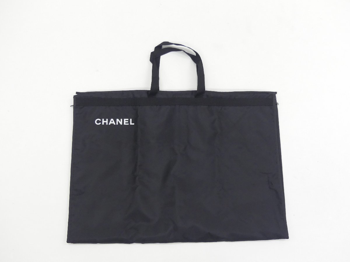 CHANEL ガーメント 3点セット ブラック ロゴ入 持ち手付_画像2