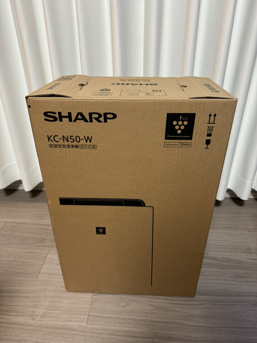 【美品】SHARP(シャープ) 加湿 空気清浄機 プラズマクラスター 7000/23畳 ホワイト KC-N50-W タンク容量 約2.5L/加湿量500mL/2022年製_画像2