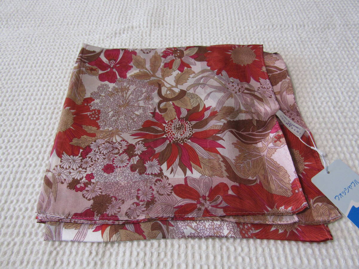 49 new goods Liberty scarf silk silk 100% floral print approximately 82X82. made in Japan unused non-standard-sized mail. postage 94 jpy 