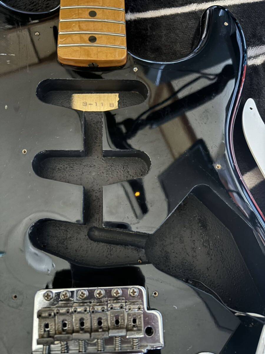 Fender Japan Stratocaster フェンダー ストラトキャスター Oシリアル USA製 ST-VINTAGEピックアップ ダイナ期 中古 ジャンク品の画像6