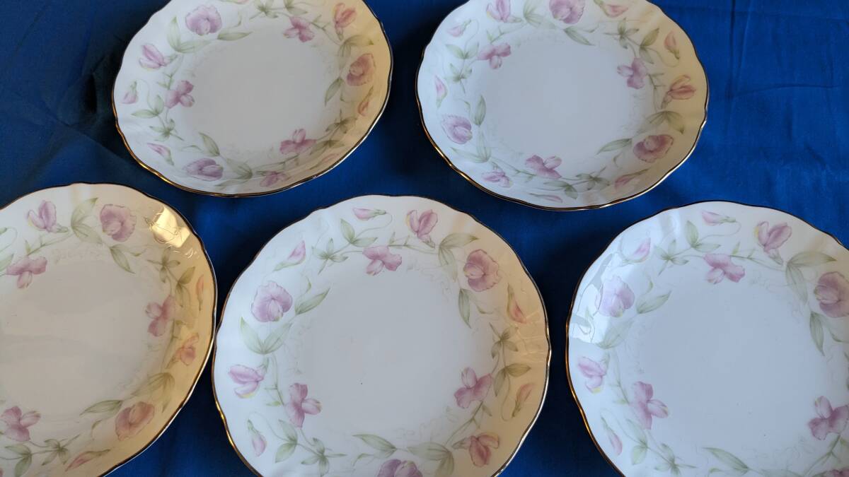 送料無料 ノリタケ Noritake KA-REN-KA 9946 ケーキ皿 中皿 送料無料 ノリタケ Noritake KA-REN-KA 9946 ケーキ皿 中皿