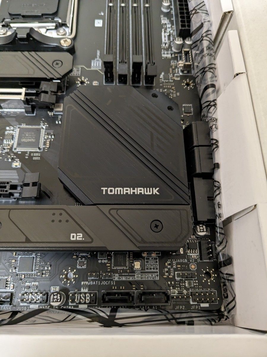 未使用)MSI MAG B650 TOMAHAWK WIFI マザーボード|Yahoo 未使用)MSI MAG B650 TOMAHAWK WIFI マザーボード|Yahoo