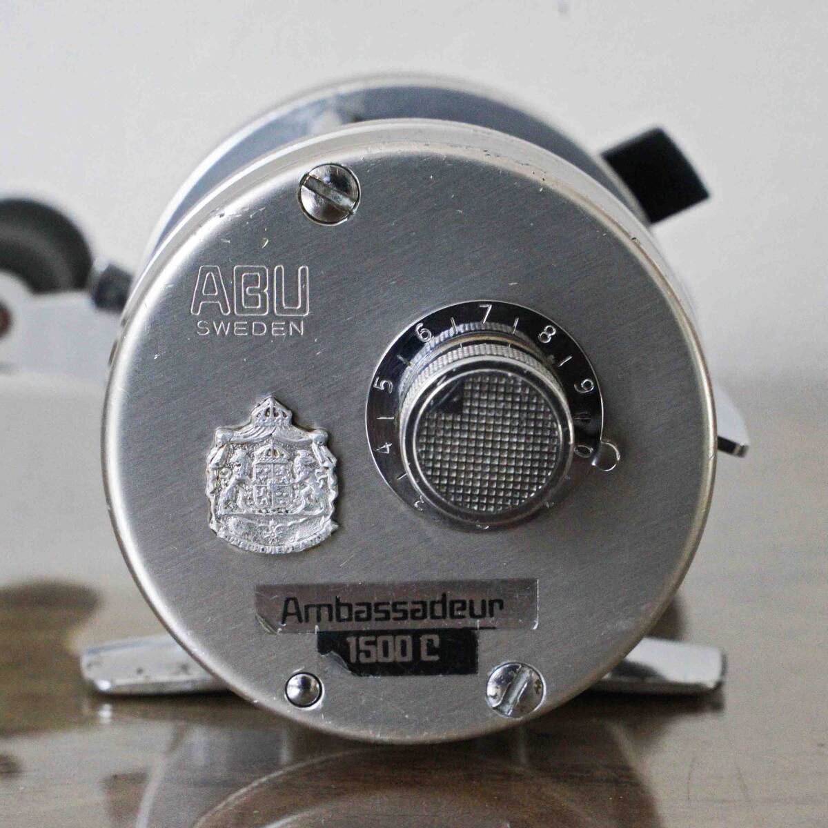 美品】極希少 アブ 1500C 780200 ビンテージ ベイトリール OLD 美品】極希少 アブ 1500C 780200 ビンテージ ベイトリール OLD