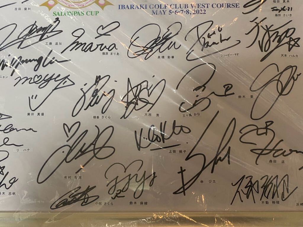 2022年 JLPGA ワールドレディスチャンピオンシップサロンパスカップ 優勝 山下美夢有 他 66プロ 直筆サイン寄せ書きボード額 54.5×69.5_画像5