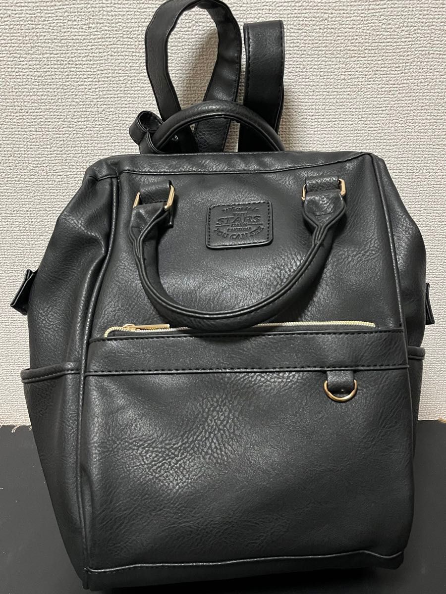 ☆美品☆ノンブランド　レディース　リュック　黒