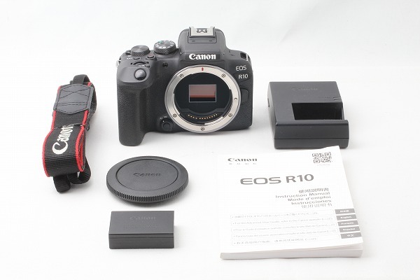 ◆超極上美品◆キヤノン Canon EOS R10 ボディ ブラック 付属品満載 ミラーレス一眼レフカメラ◇M43952の画像3