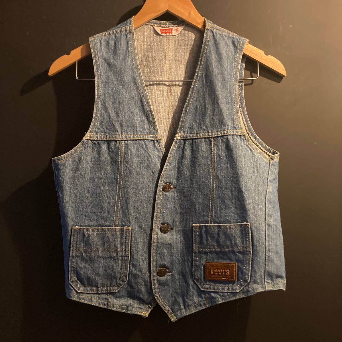 ビンテージ ヴィンテージ リーバイス LEVI'S デニム ベスト 70s 70年代 USA製の画像1