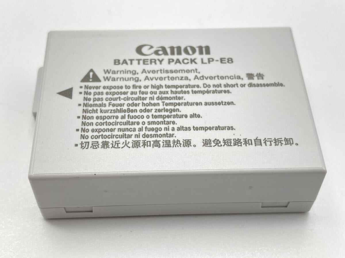 ★送料無料★Canon LP-E8 キヤノン バッテリー 現状渡し B16_画像1