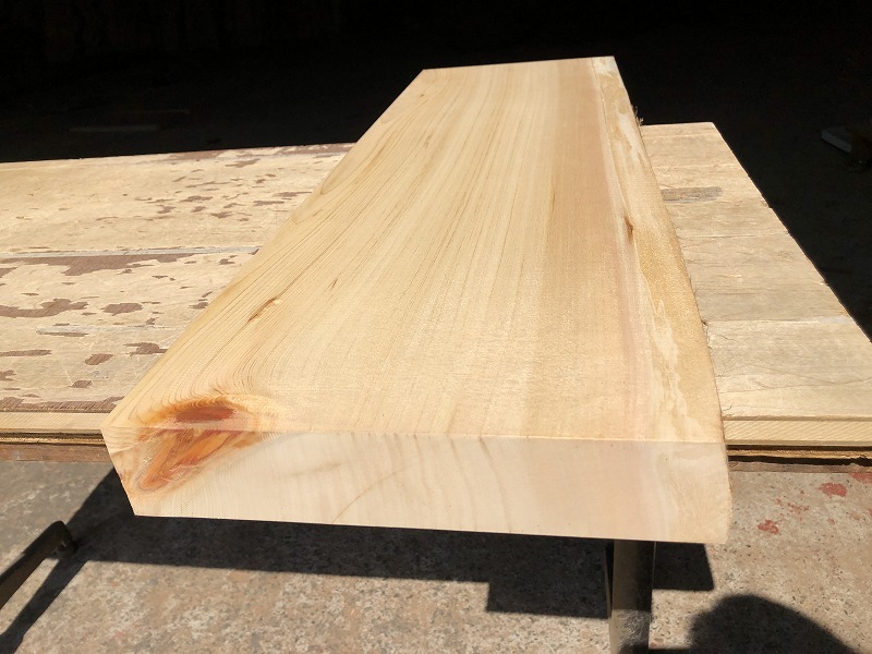 送料無料！！【S512F】檜 810×250～267×52㎜ 桧 まな板用 乾燥材 木工 DIY 材木 天然木 無垢材《銘木すずめや》_画像2