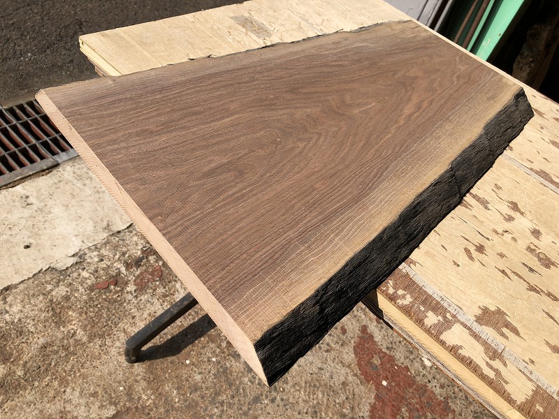 送料無料！！【S534F】胡桃 590～608×240～320×27㎜ 板材 乾燥材 木工 DIY 材木 天然木 無垢材《銘木すずめや》_画像1