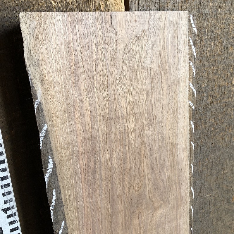 送料無料！！【S532F】胡桃 712×230～250×26㎜ 板材 乾燥材 木工 DIY 材木 天然木 無垢材《銘木すずめや》_画像7