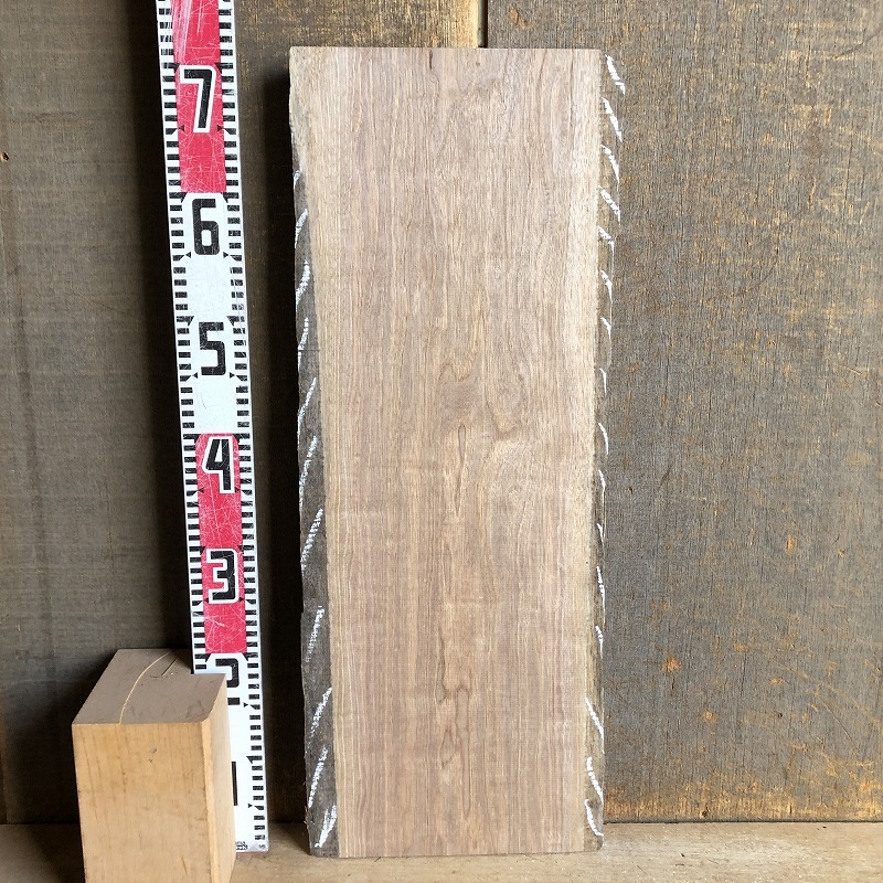 送料無料！！【S532F】胡桃 712×230～250×26㎜ 板材 乾燥材 木工 DIY 材木 天然木 無垢材《銘木すずめや》_画像6