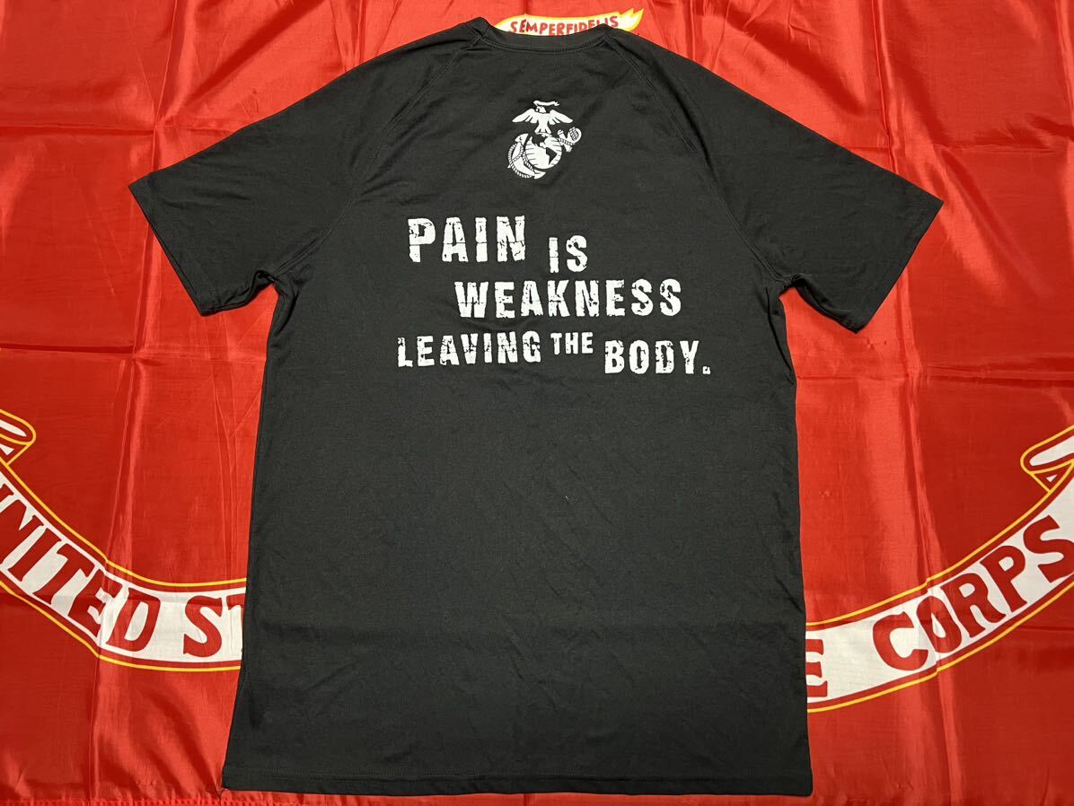 中古美品　USMC PAIN IS WEAKNESS LEAVING THE BODY DRY Tシャツ BLACK Lサイズ_画像4