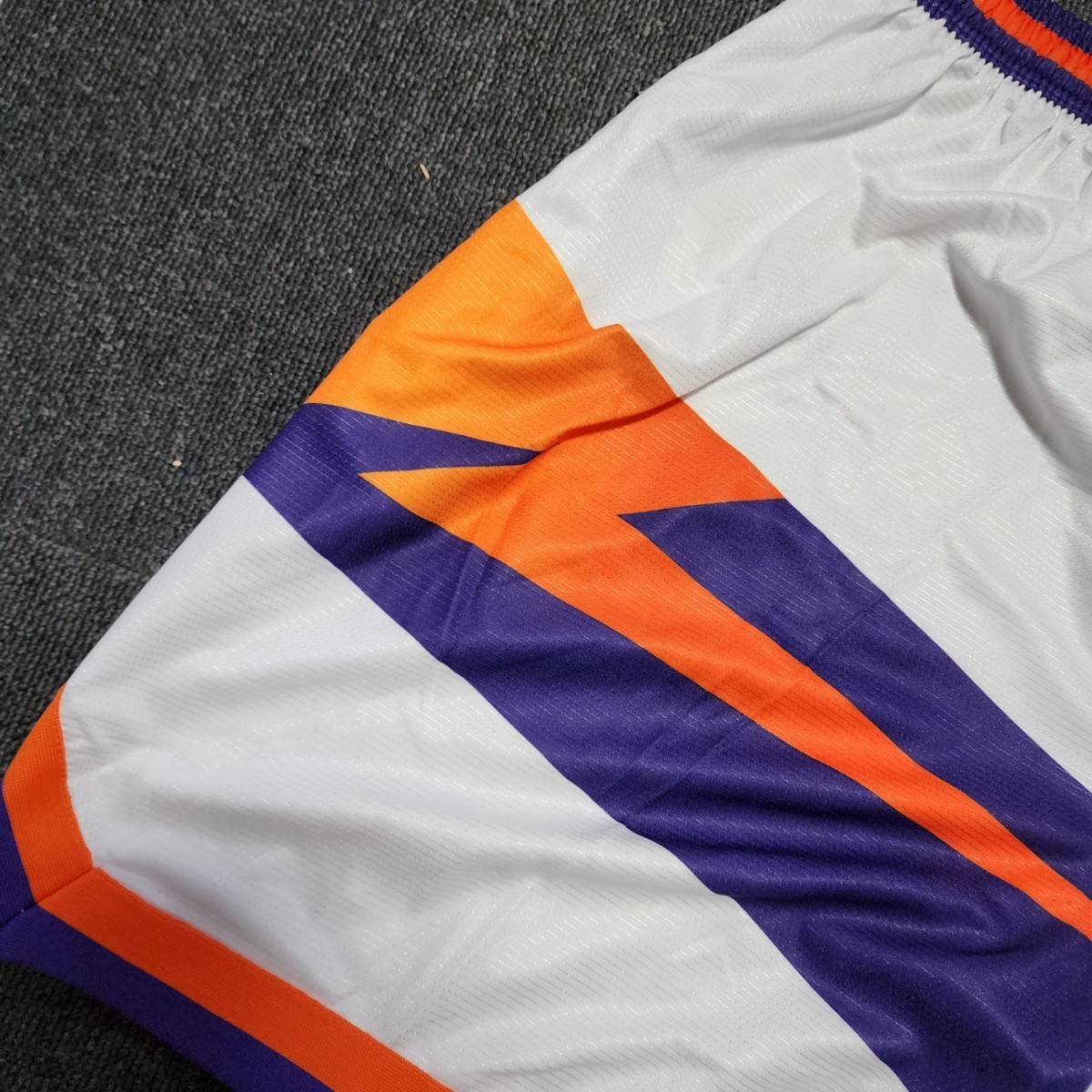 新品　NBA フェニックス・サンズ　ハーフパンツ　Short　ユニフォームパンツ　バスケパンツ　袋付き　ホワイト　Lサイズ　Suns_画像5