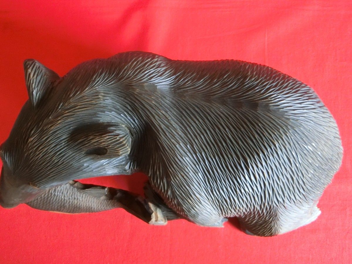 昭和レトロな木彫りの熊の置物 横幅36cm|Yahoo!フリマ(旧 昭和レトロな木彫りの熊の置物 横幅36cm|Yahoo!フリマ(旧