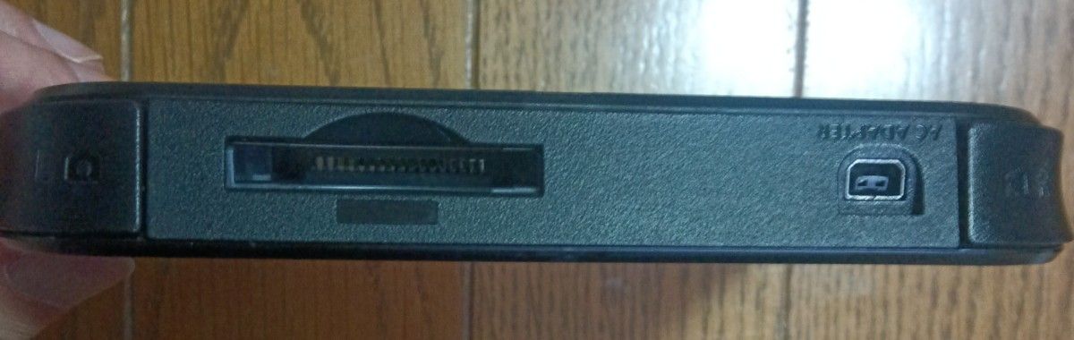 ニンテンドー2DS クリアブラック 中古品 不具合なし 全体綺麗 上下画面綺麗 スライドスティック破損 タッチペン SDカード付き