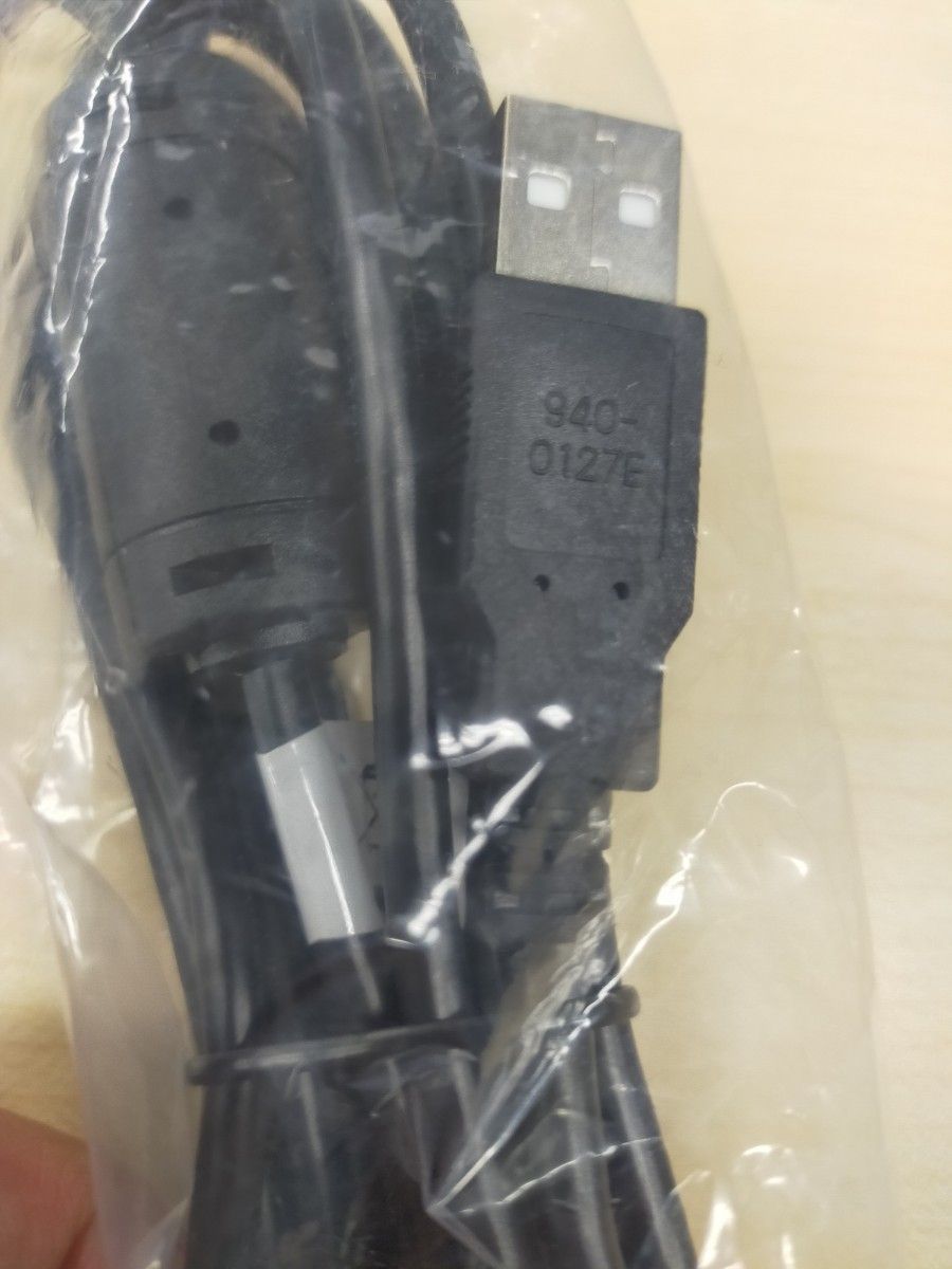 APC UPS専用USBケーブル（USB to RJ45）AP9827 940-0127E 1.8m
