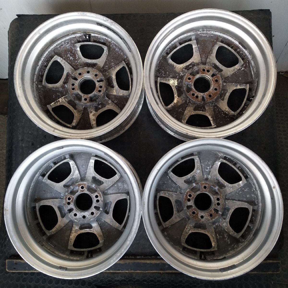 管理番号:A3-52【4本価格】【17×7J 17x8J 4x114.3 5x114.3 ET+35/+38 ハブ73】WORK Euroline・マルチ・2ピース・適格請求書発行可能_画像9