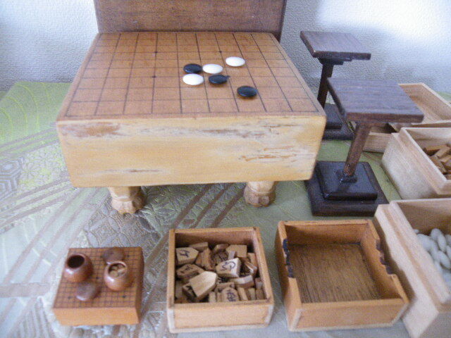 103. ミニ ひな人形 雛道具 将棋 囲碁 ひな祭り 103. ミニ ひな人形 雛道具 将棋 囲碁 ひな祭り