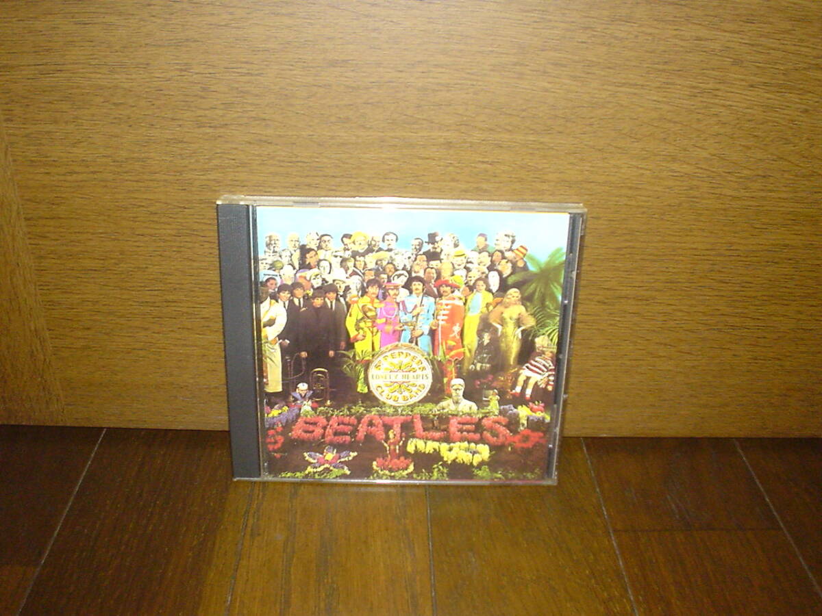 ☆THE BEATLES/SGT. PEPPERS' LONELY HEARTS CLUB BAND C2 0777 7 46442 2 8 EMI カナダ盤 ☆_画像1
