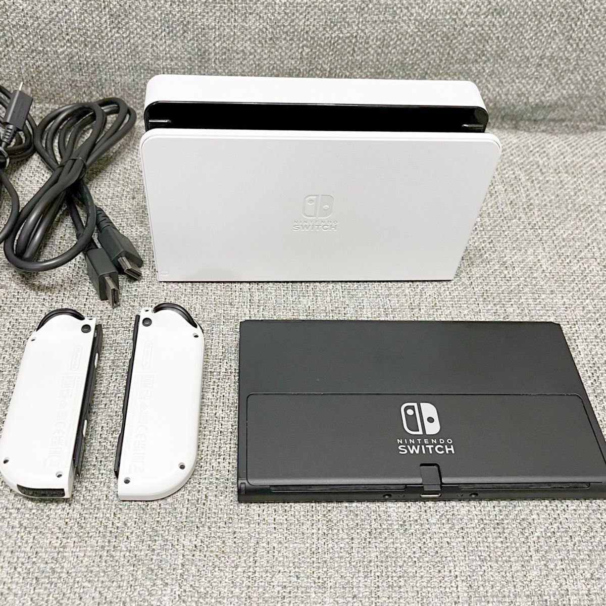 任天堂】有機ELモデル Nintendo Switch ホワイト HEG-001 画面 任天堂】有機ELモデル Nintendo Switch ホワイト HEG-001 画面