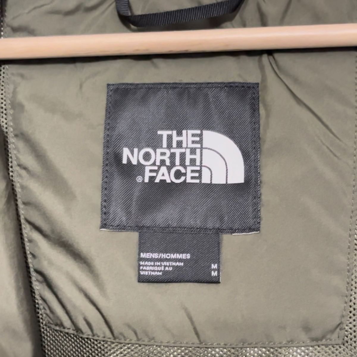 【大人気】ノースフェイス ナイロン ジャケット Mサイズ ★ THE NORTH FACE GREEN/BLACK