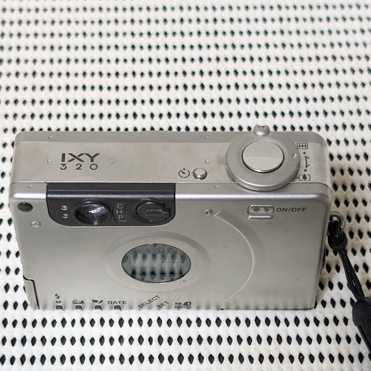 当時物 CANON IXY320 キャノン イクシー320 コンパクトフィルムカメラ APSレンズシャッター式カメラ 通電確認済み