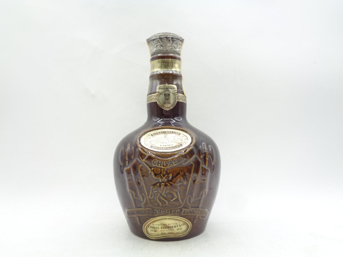 ハーフ ROYAL SALUTE 21年 ロイヤルサルート 21年 ウイスキー 陶器ボトル 茶 未開封 375ml 古酒 G24146_画像1