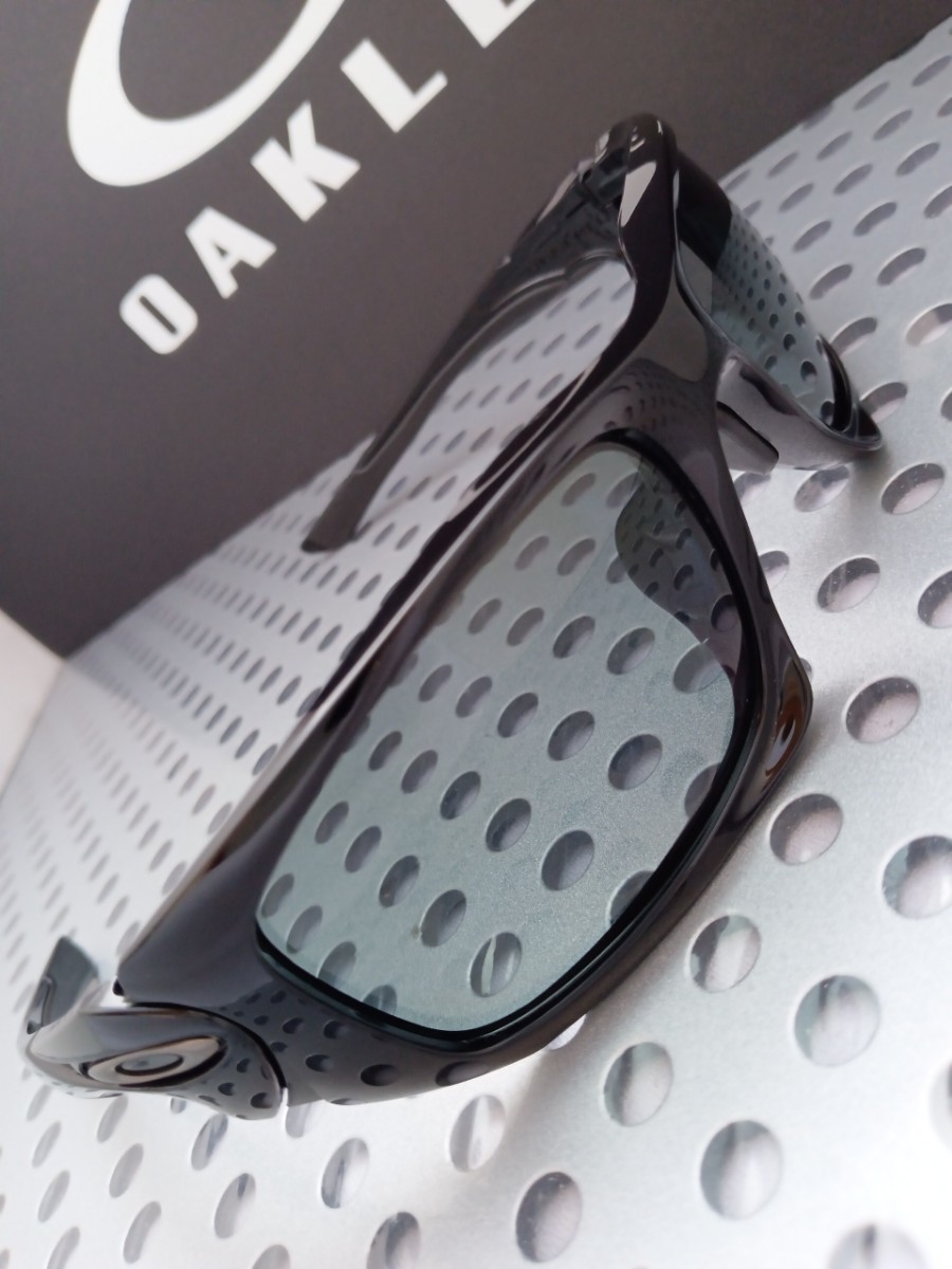 偏光！スカルぺル☆ブラック【OAKLEY】SCALPEL POLARIZED　オークリー　サングラス _画像3