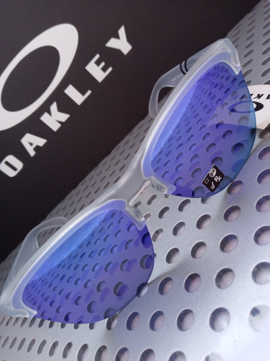 フロッグスキンライト☆マットクリア【OAKLEY】FROGSKINS LITE　オークリー　サングラス_画像2